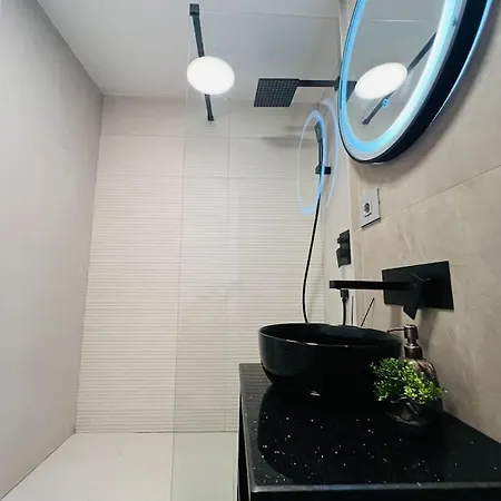 Impact Apartments Piteşti Extérieur photo