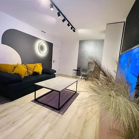 Impact Apartments Piteşti Extérieur photo